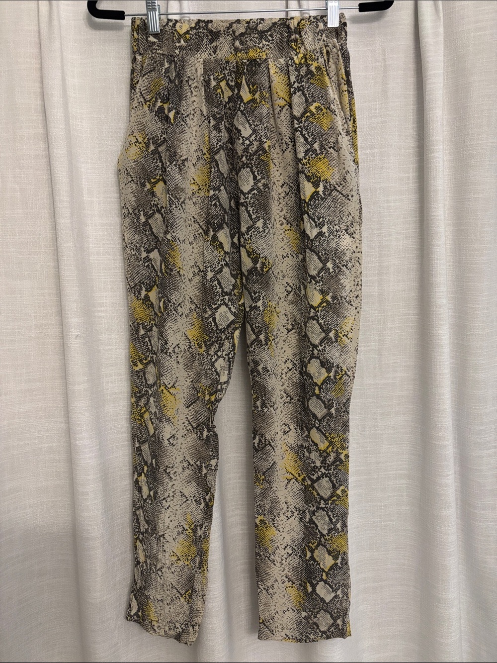 Snake-Print Straight Leg Silk Pants with Elastic Waist in Yellow & Gray, Small
